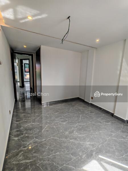 Untuk Dijual - Semi-D house at Likas
