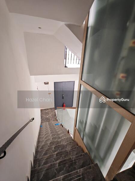 Untuk Dijual - Semi-D house at Likas