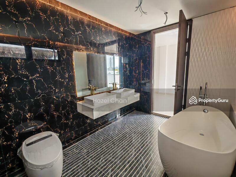 Untuk Dijual - Semi-D house at Likas