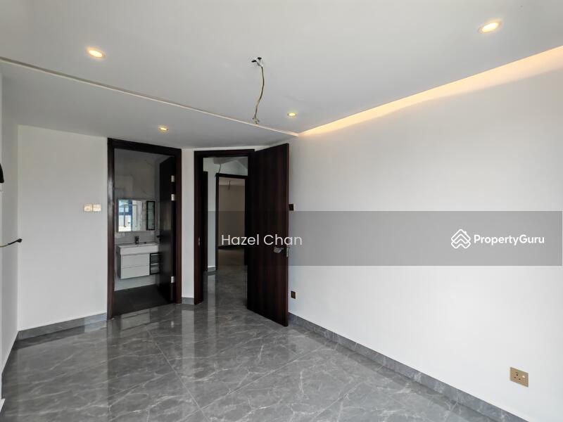 Untuk Dijual - Semi-D house at Likas