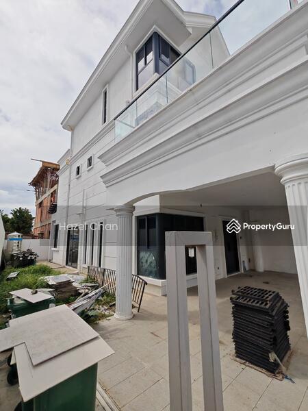 Untuk Dijual - Semi-D house at Likas