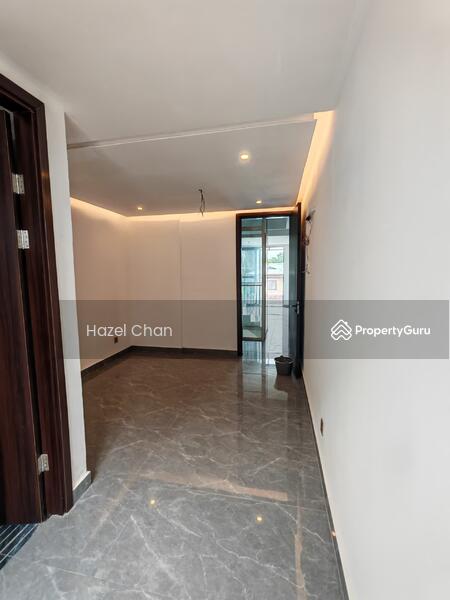 Untuk Dijual - Semi-D house at Likas