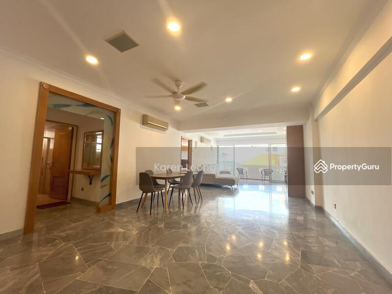For Rent - Villa Flora