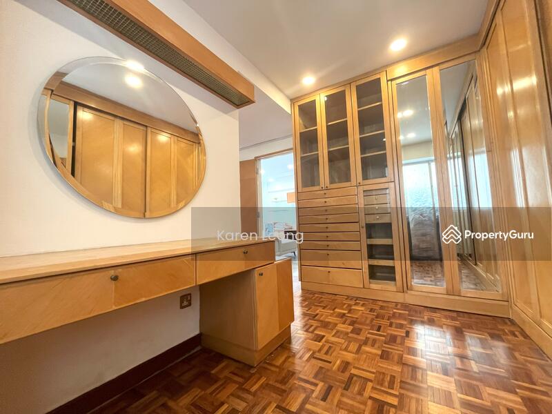 For Rent - Villa Flora