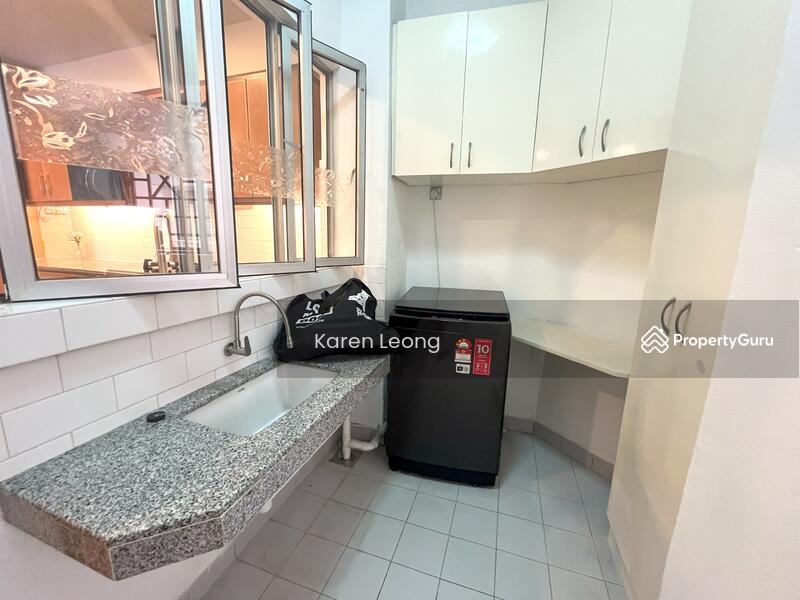 For Rent - Villa Flora