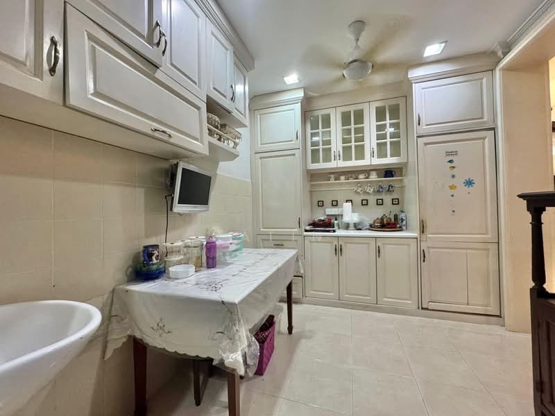 Condominium for Sale at Riana Green East - Fatin Ismail - Kitchen - PropertyGuru.com.my
