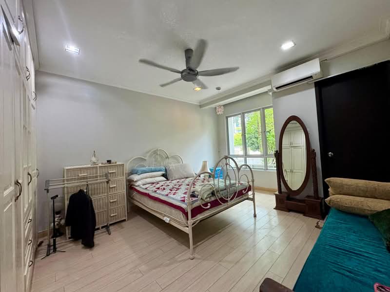 Condominium for Sale at Riana Green East - Fatin Ismail - Bedroom - PropertyGuru.com.my