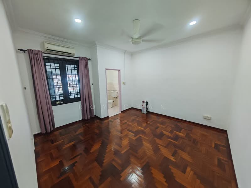 1.5-storey Terraced House for Rent in Bandar Seri Alam (Masai) - Roy Chan - PropertyGuru.com.my