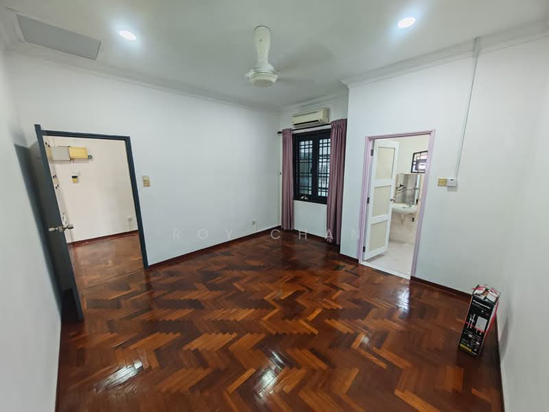 1.5-storey Terraced House for Rent in Bandar Seri Alam (Masai) - Roy Chan - PropertyGuru.com.my