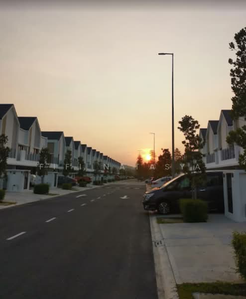 Townhouse for Sale in Dengkil (Selangor) - Fifi Natasya - Exterior - PropertyGuru.com.my