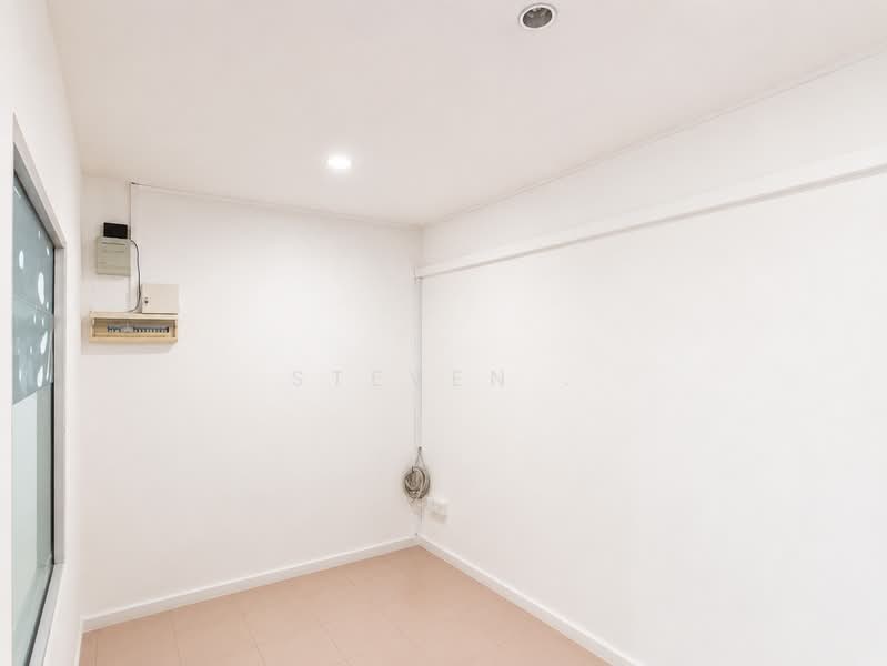 Kedai / Pejabat untuk Disewa di Gunung Rapat (Ipoh) - Steven . - Interior - PropertyGuru.com.my