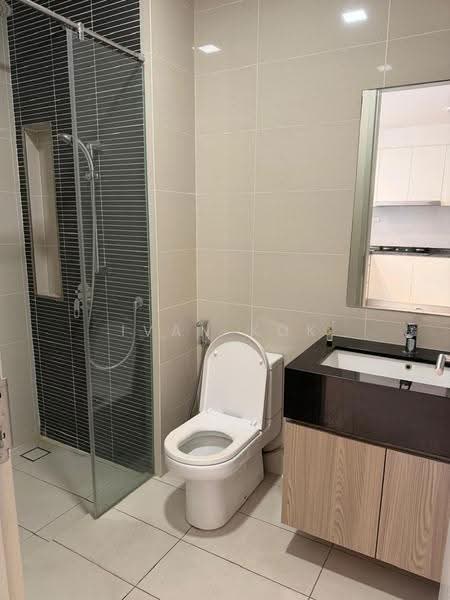 Kediaman Servis untuk Disewa di Sapphire Paradigm - Ivan Kok - Bathroom - PropertyGuru.com.my