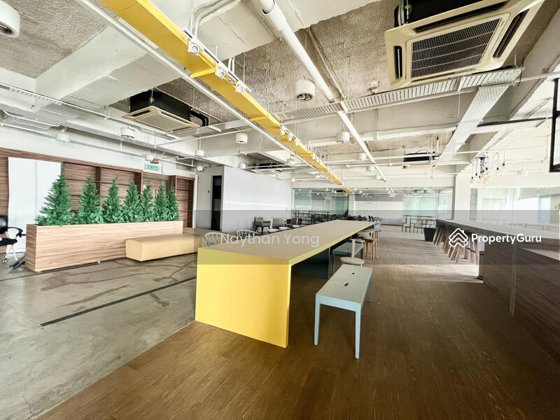 Untuk Disewa - Leisure Commerce Square