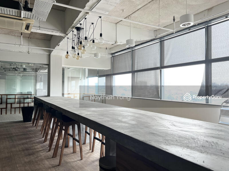 Untuk Disewa - Leisure Commerce Square