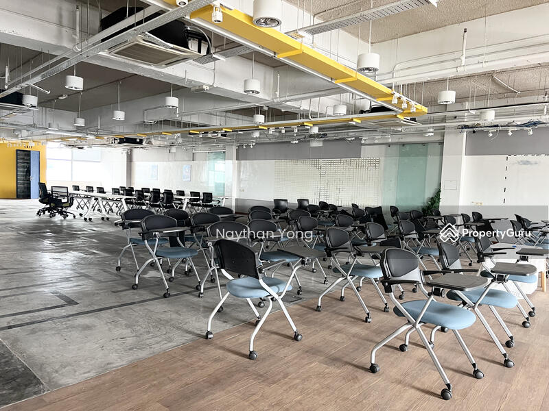 Untuk Disewa - Leisure Commerce Square