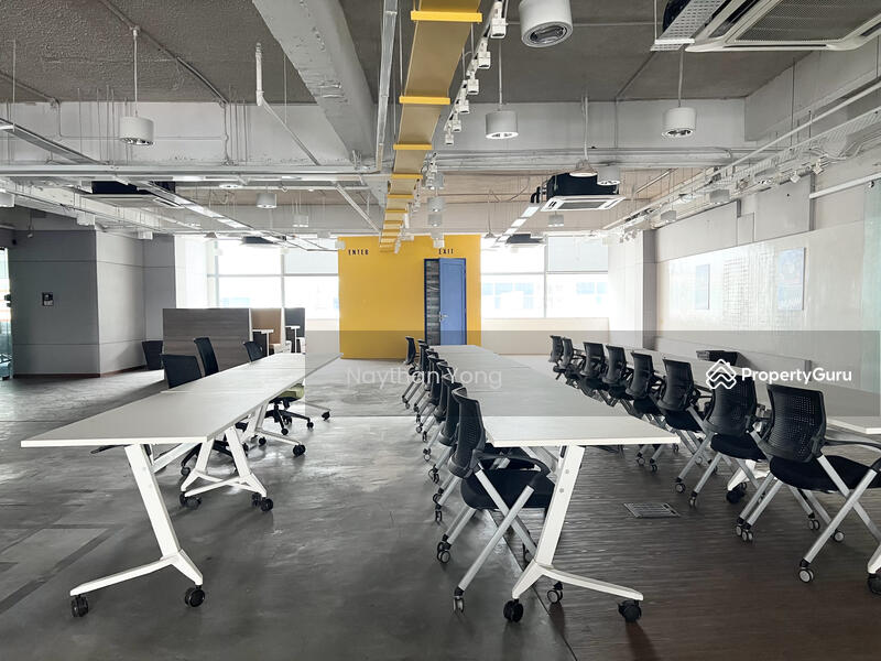 Untuk Disewa - Leisure Commerce Square