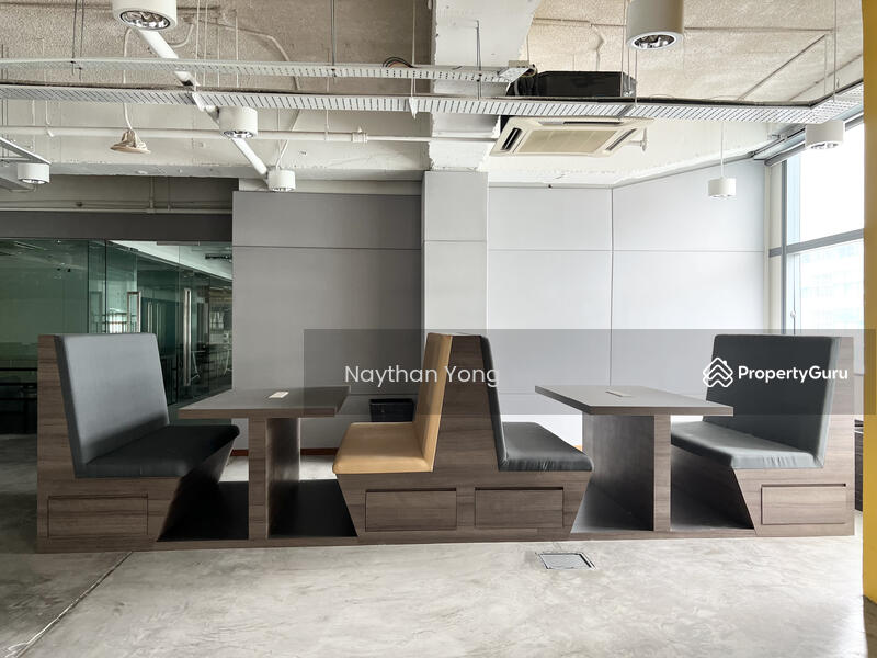 Untuk Disewa - Leisure Commerce Square