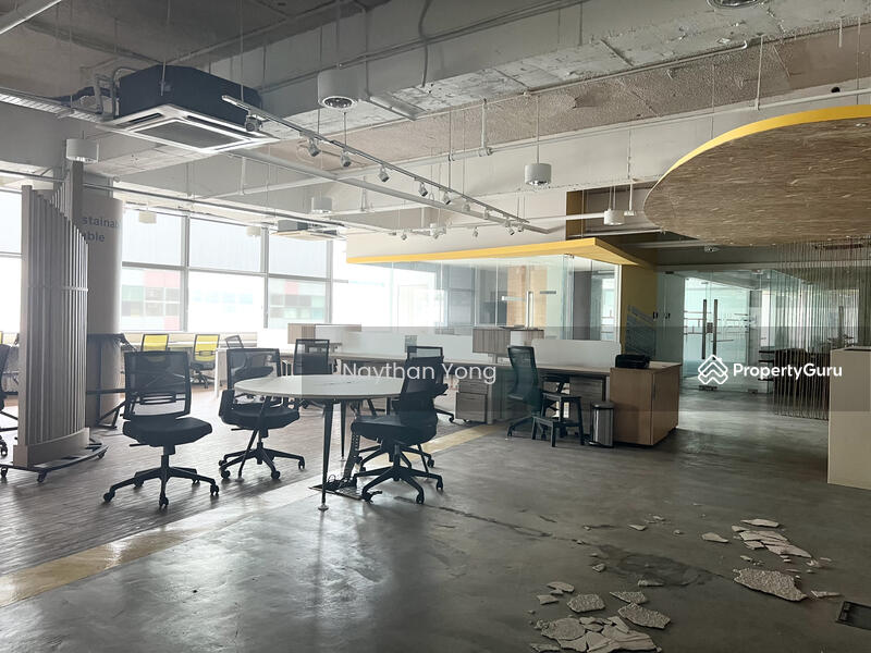 Untuk Disewa - Leisure Commerce Square