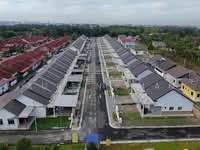 For Sale - Semi-D house at Taman Meru 38x107 4bilik 2bilik air CashBack 20k