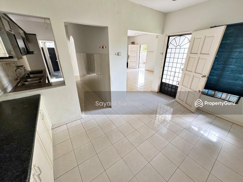 For Sale - 2 Storey Semi D Cluster Seksyen 6 Bukit Mahkota Bangi