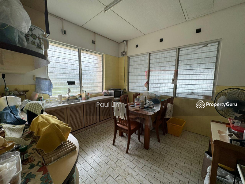 Untuk Dijual - LANDED SALE 2 STORE BUNGALOW AT TAMAN JESSELTON ORIGINAL CONDITION VIEW TO OFFER 8005 SQFT