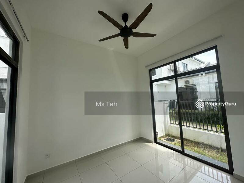 Rumah Teres 2 Tingkat untuk Dijual di Bandar Puncak Alam (Puncak Alam) - Ms Teh - PropertyGuru.com.my