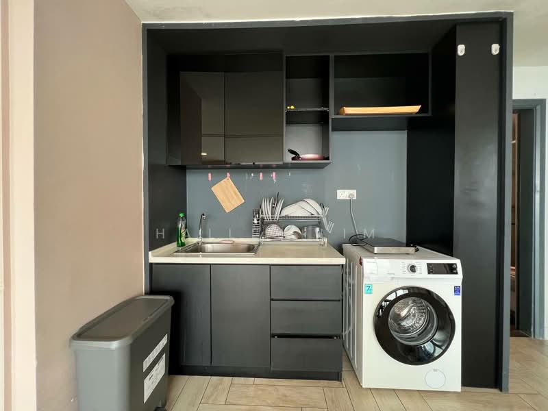 Servis Apartment untuk Disewa di Marriot International Hotel @ Empire City - Hailey Lim - Kitchen - PropertyGuru.com.my