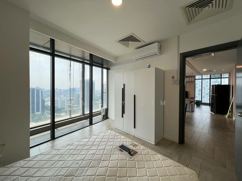Servis Apartment untuk Disewa di Marriot International Hotel @ Empire City - Hailey Lim - Second Bedroom - PropertyGuru.com.my