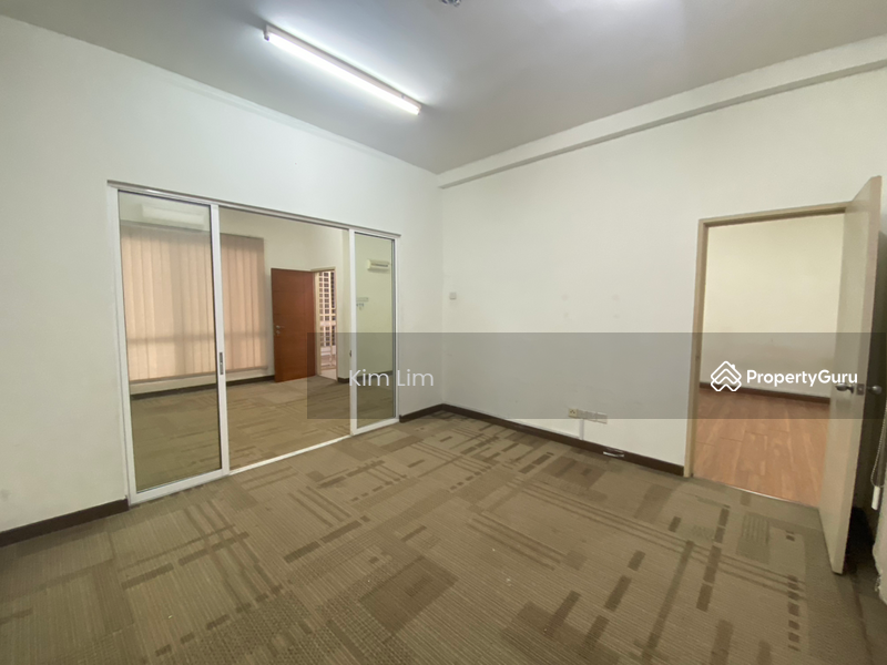 For Sale - OFFICE FOR SALE AT COVA SQUARE, JALAN TEKNOLOGI, TAMAN SAINS SELANGOR, KOTA DAMANSARA