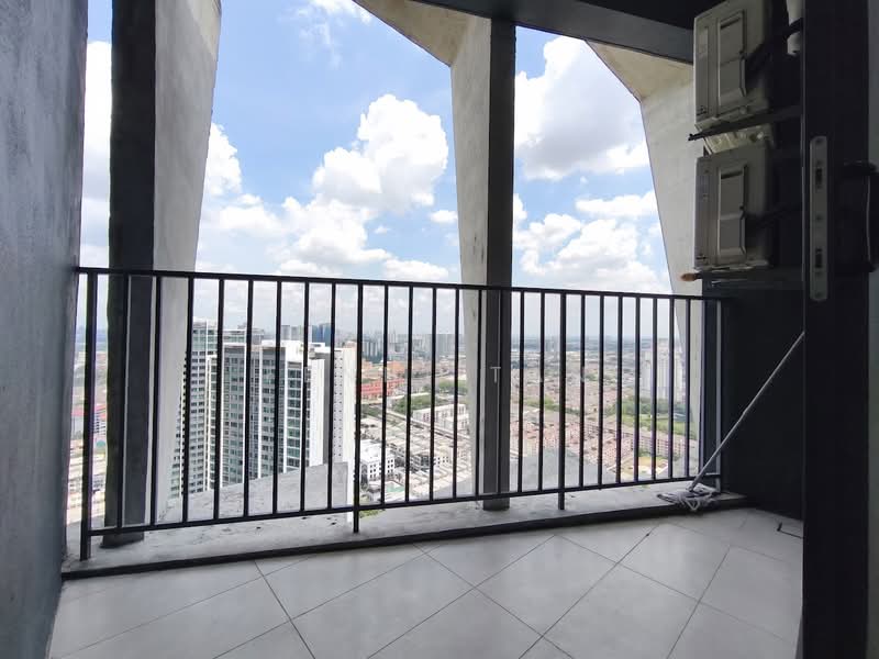 Servis Apartment untuk Disewa di YOLO Signature Suites - Fendi tan - Balcony - PropertyGuru.com.my