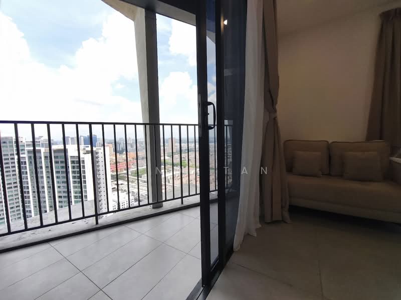 Servis Apartment untuk Disewa di YOLO Signature Suites - Fendi tan - Balcony - PropertyGuru.com.my