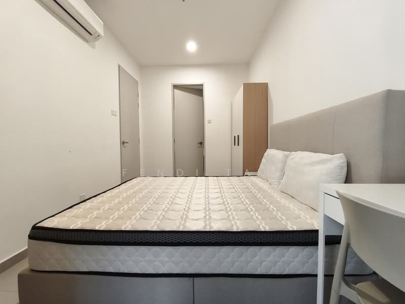 Servis Apartment untuk Disewa di YOLO Signature Suites - Fendi tan - Bedroom - PropertyGuru.com.my