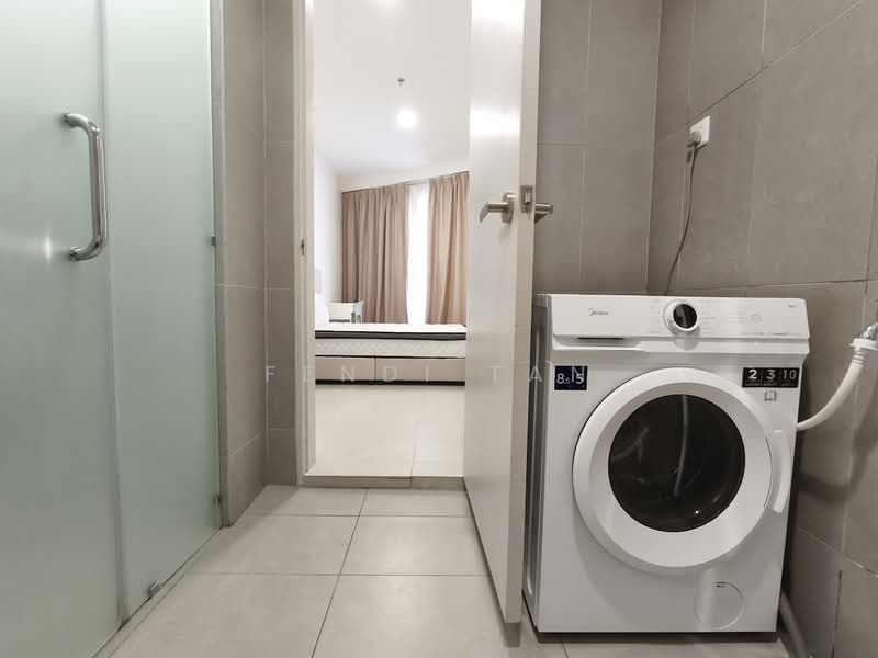 Servis Apartment untuk Disewa di YOLO Signature Suites - Fendi tan - Bedroom - PropertyGuru.com.my