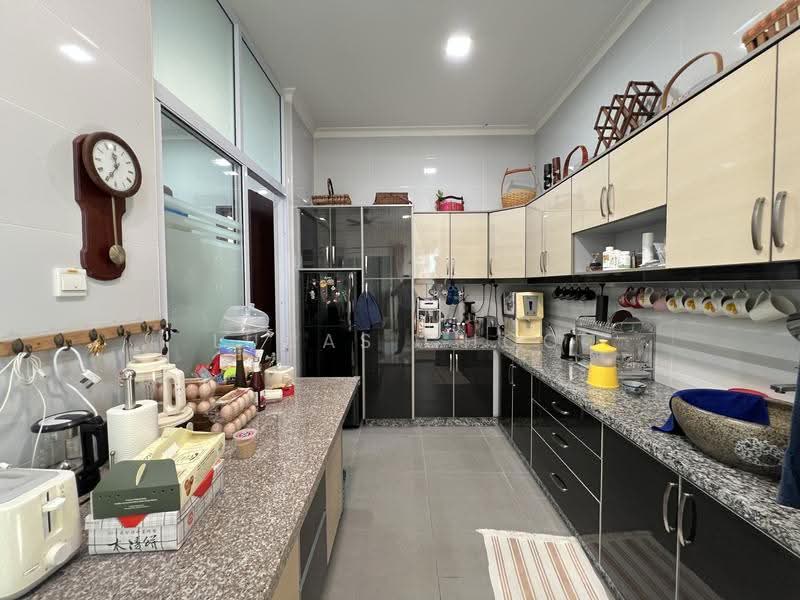 Rumah Berkembar untuk Dijual di Ampang Jaya (Ampang) - Lucas Choo - Kitchen - PropertyGuru.com.my