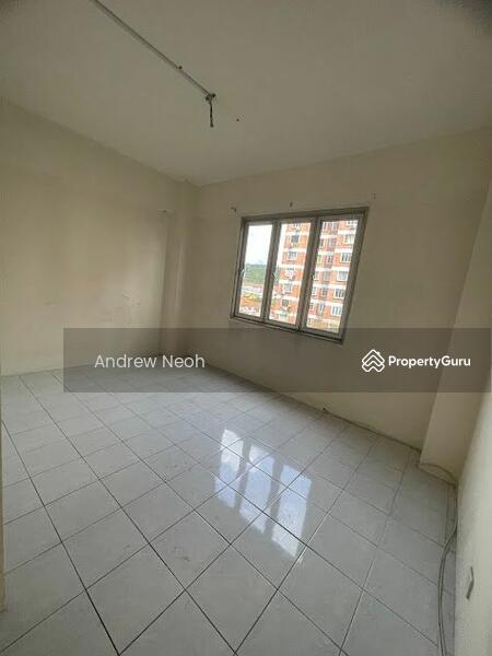 For Rent - Garden Park