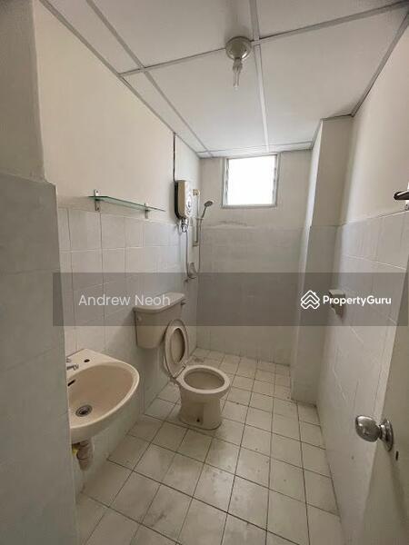 For Rent - Garden Park
