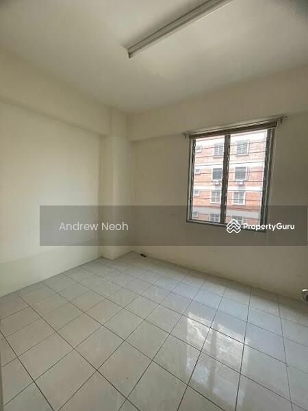 For Rent - Garden Park