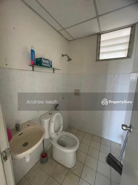 For Rent - Garden Park
