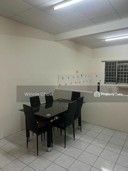 Untuk Disewa - Townhouse at Bukit Rimau