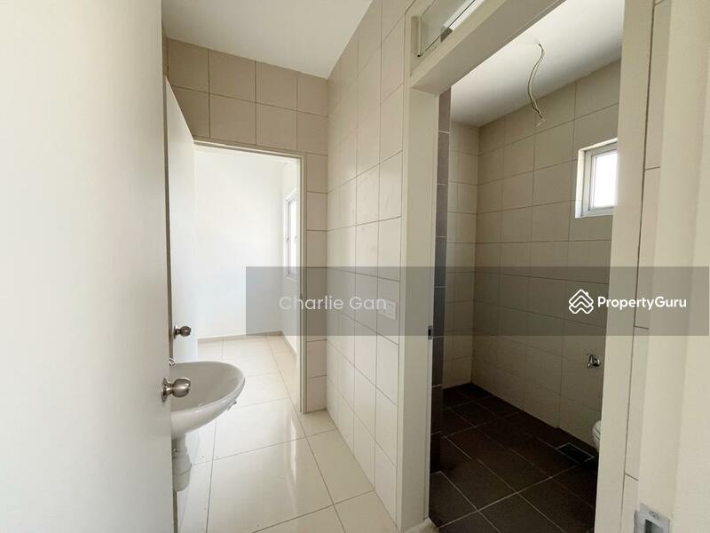 2-storey Terraced House for Sale in Bandar Rimbayu (Telok Panglima Garang) - Charlie Gan - PropertyGuru.com.my