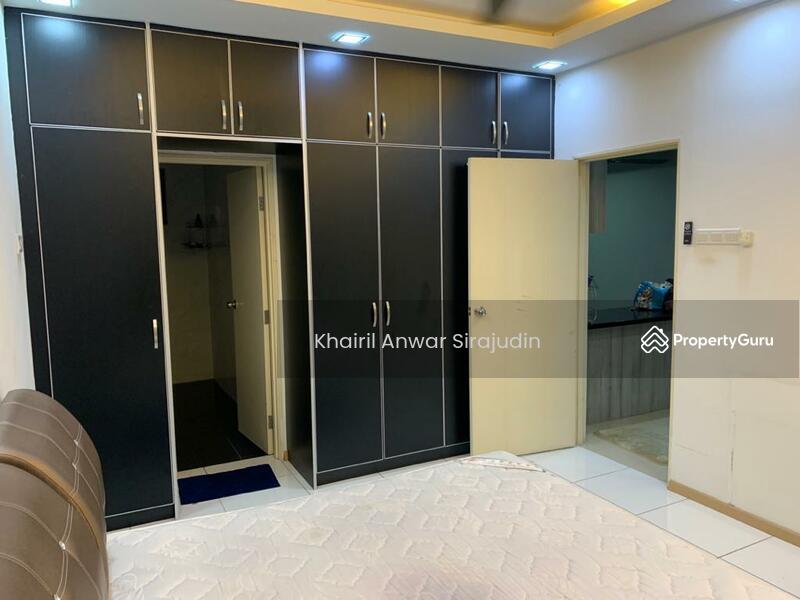 For Sale - Vista Alam