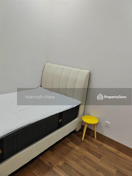 Untuk Disewa - Aster Green