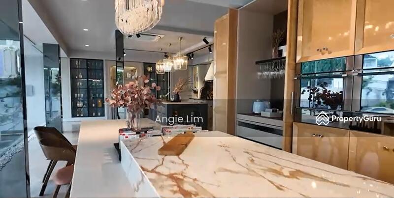 Untuk Dijual - Bangsar Shopping Centre
