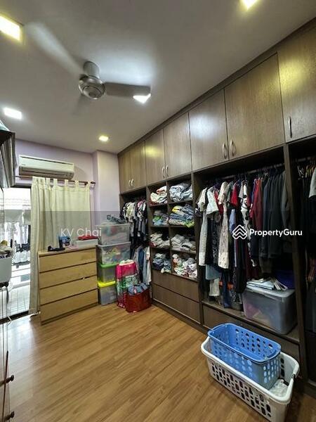 Untuk Dijual - Lake Fields