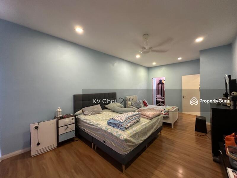 Untuk Dijual - Lake Fields