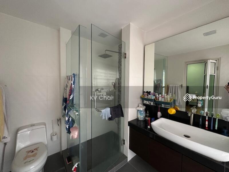 Untuk Dijual - Lake Fields