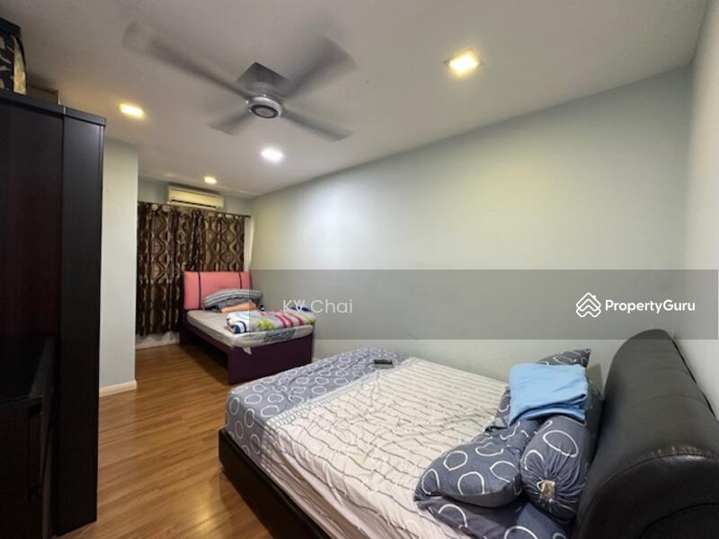 Untuk Dijual - Lake Fields