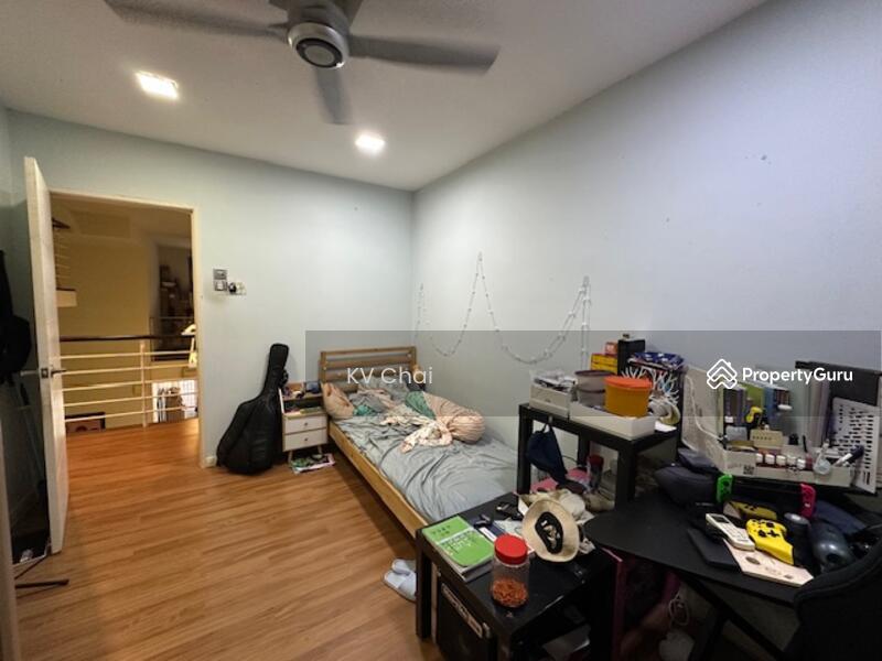 Untuk Dijual - Lake Fields