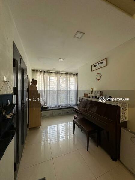 Untuk Dijual - Lake Fields