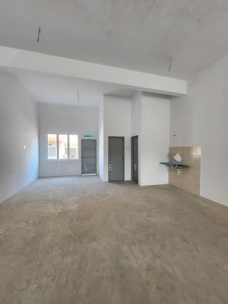 Shop for Sale in Bandar Bukit Raja (Klang) - Jolie Tan - Interior - PropertyGuru.com.my